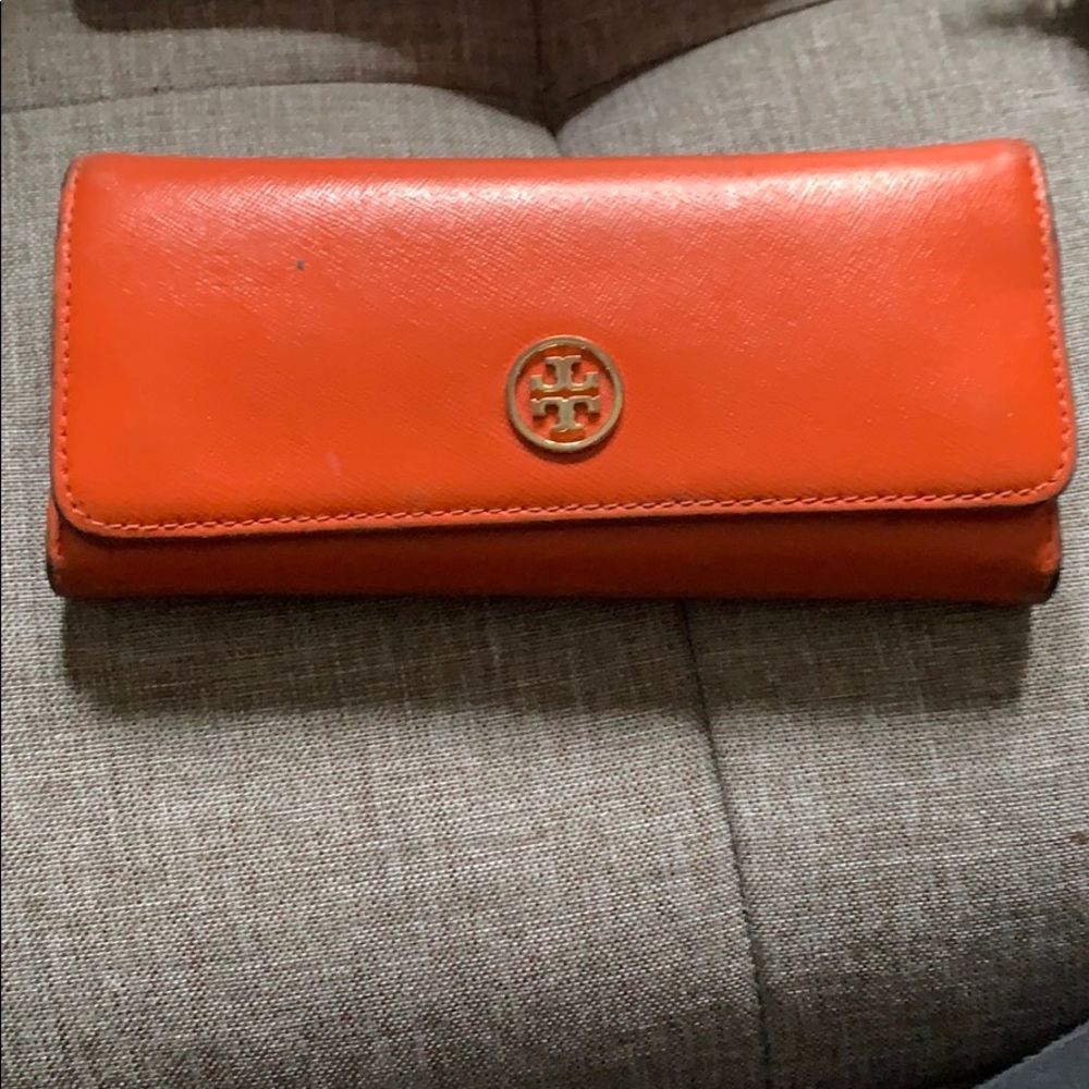 Tory Burch wallet